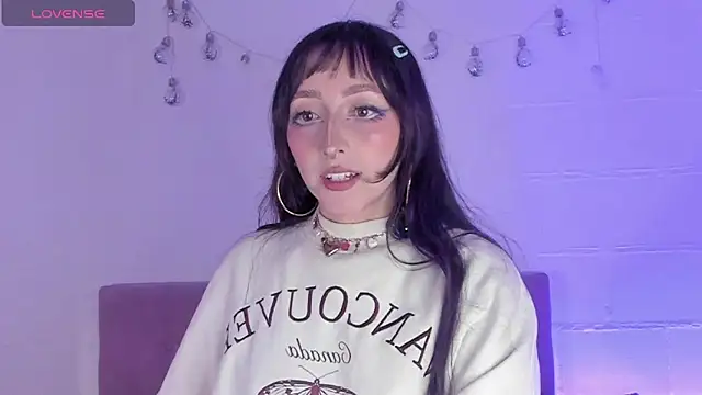 v1cky  online show from 04-06-26, 10:55