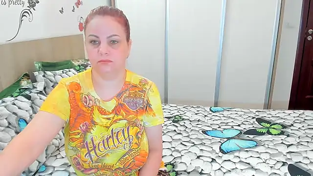 Adelamilfsex online show from 04-19-26, 01:01