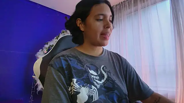 Emmapark  online show from 02-22-26, 06:31