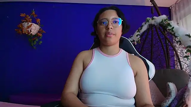 Emmapark  online show from 02-07-26, 06:38