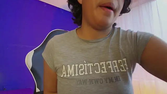 Emmapark  online show from 02-19-26, 06:38