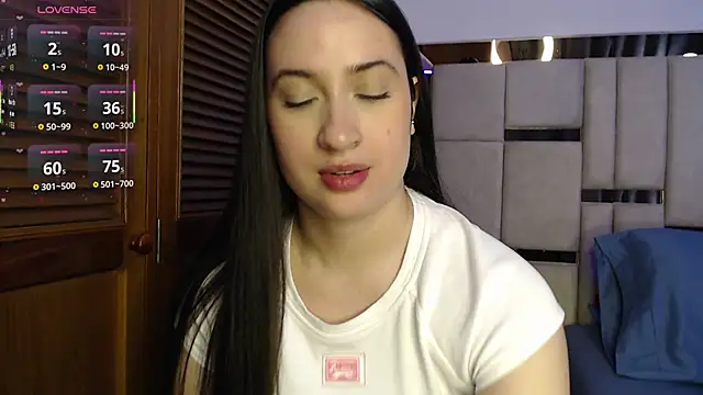 Snapshot of sofiaduque_26 chatting on 05-09-26, 07:50 sofiaduque 26 online show from 05-09-26, 07:50