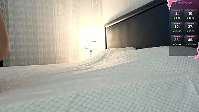 Brilliant-Kiss online show from 11-05-25, 04:54