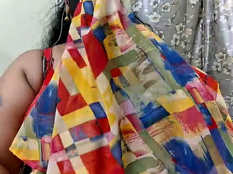 Snapshot of Pallavi-sri chatting on 02-04-25, 04:48 Pallavi-sri online show from 02-04-25, 04:48