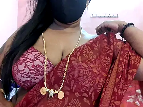 Snapshot of Pallavi-sri chatting on 09-10-25, 08:57 Pallavi-sri online show from 09-10-25, 08:57