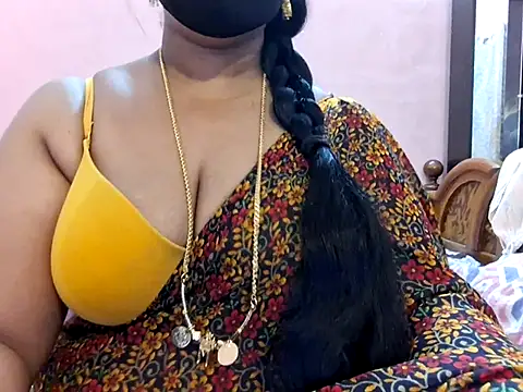 Snapshot of Pallavi-sri chatting on 11-07-25, 04:55 Pallavi-sri online show from 11-07-25, 04:55