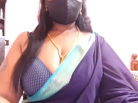 Pallavi-sri online show from 05-25-26, 10:36