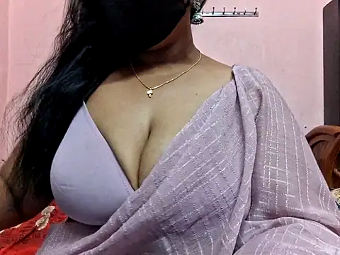 Pallavi-sri online show from 04-12-26, 03:48