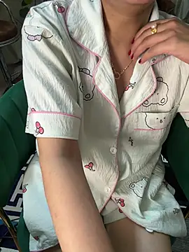 Jen jennyy1 online show from 06-02-26, 04:40