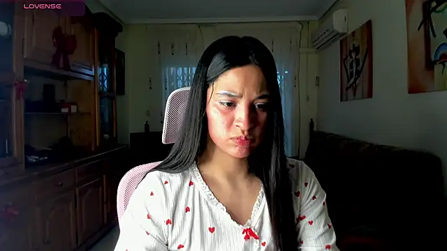 bella apont online show from 03-18-25, 07:22
