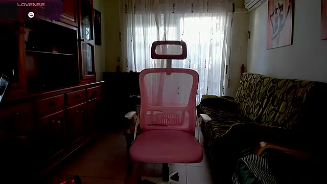 bella apont online show from 02-19-25, 10:45
