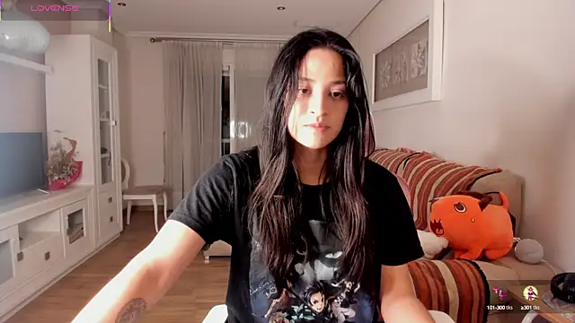 bella apont online show from 10-17-25, 10:33