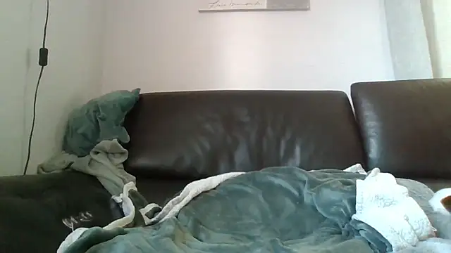 Au plaisir des femmes online show from 10-21-25, 06:46