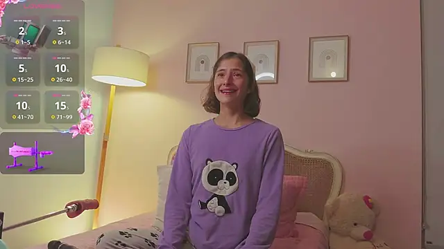 KittyAna online show from 02-25-25, 08:21