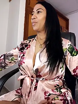 Charlotte Bayron online show from 02-03-26, 12:43