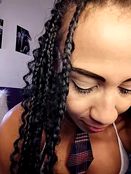 Charlotte Bayron online show from 10-20-25, 12:13