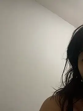 Julinhasz online show from 04-16-26, 12:00