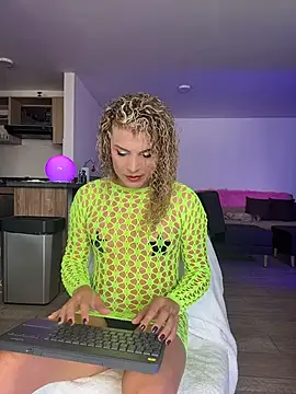 Georgiafox online show from 11-19-25, 05:24