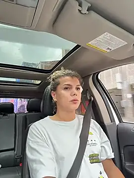 Georgiafox online show from 10-19-25, 01:47