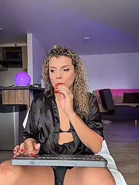 Georgiafox online show from 10-27-25, 04:08