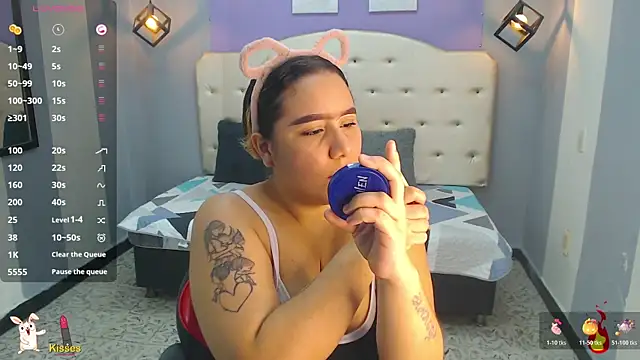 Snapshot of Kathiasaints chatting on 10-25-25, 07:47 Kathiasaints online show from 10-25-25, 07:47