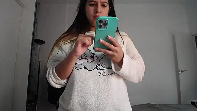 Contantin helena online show from 11-24-25, 12:05