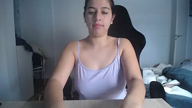 Contantin helena online show from 01-13-26, 01:37