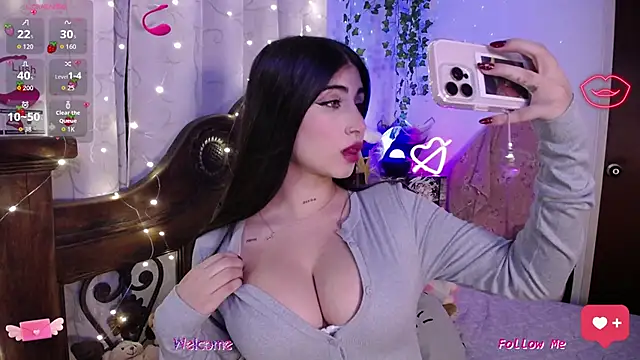 SexyLuna   online show from 12-03-25, 04:35