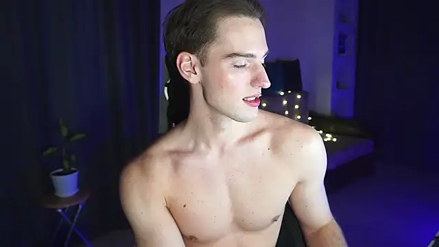 Litmate online show from 11-27-25, 01:06