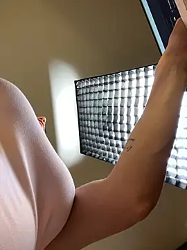 Irish Collins online show from 12-01-25, 09:37