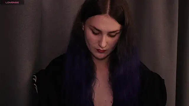 Snapshot of Erotic_Synth_Goddess chatting on 10-17-25, 04:31 Erotic Synth Goddess online show from 10-17-25, 04:31