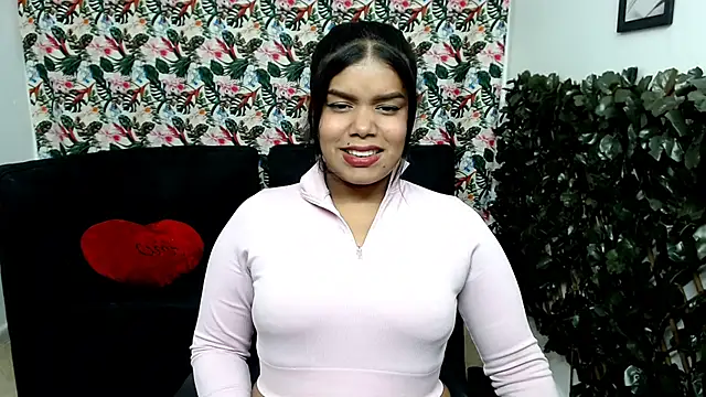 Snapshot of Wendy_Hot_ chatting on 03-07-25, 08:02 Wendy Hot online show from 03-07-25, 08:02