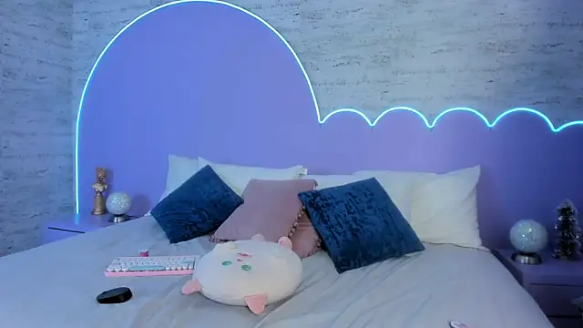 Giaa Ross online show from 01-07-26, 07:41