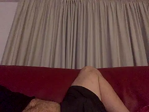 IL GINECOLOGO  online show from 12-04-25, 01:15