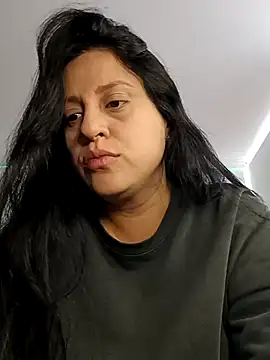 Snapshot of whitegirl0122 chatting on 02-18-25, 01:33 whitegirl0122 online show from 02-18-25, 01:33