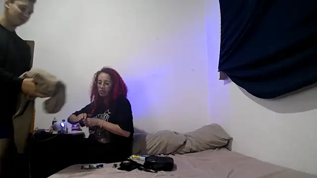 Oliver-sophia online show from 02-05-26, 12:06