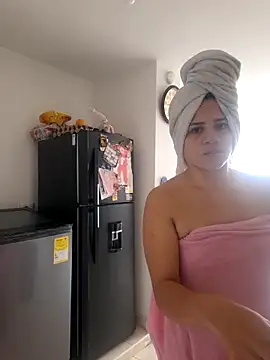 Snapshot of Oliver-sophia chatting on 11-09-25, 07:29 Oliver-sophia online show from 11-09-25, 07:29