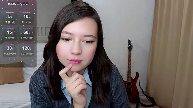 Snapshot of Lina_Brownie chatting on 10-16-25, 12:52 Lina Brownie online show from 10-16-25, 12:52