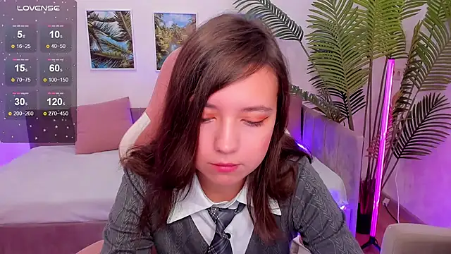 Snapshot of Lina_Brownie chatting on 09-10-25, 03:16 Lina Brownie online show from 09-10-25, 03:16