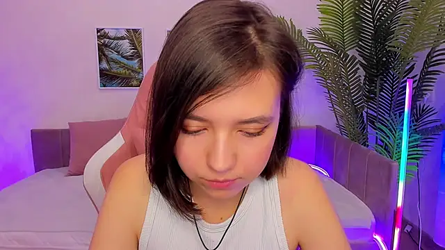 Snapshot of Lina_Brownie chatting on 02-26-25, 05:03 Lina Brownie online show from 02-26-25, 05:03