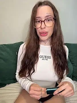 fuckdoll 18 online show from 06-03-26, 04:57