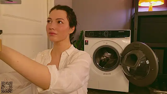 Miley Smile online show from 09-28-25, 08:54