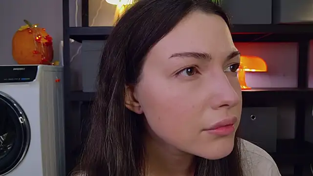 Miley Smile online show from 11-06-25, 05:22