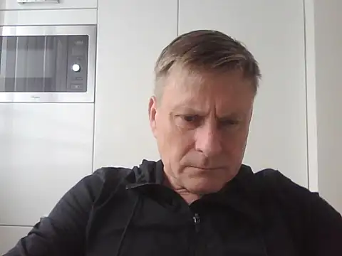 Snapshot of johnnym1 chatting on 03-14-25, 09:14 johnnym1 online show from 03-14-25, 09:14