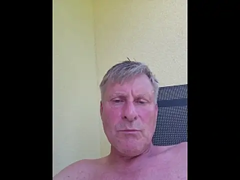 johnnym1 online show from 06-19-26, 12:55