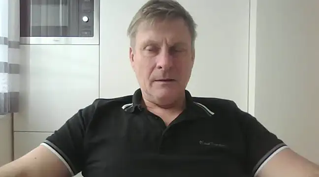 Snapshot of johnnym1 chatting on 01-16-25, 11:58 johnnym1 online show from 01-16-25, 11:58