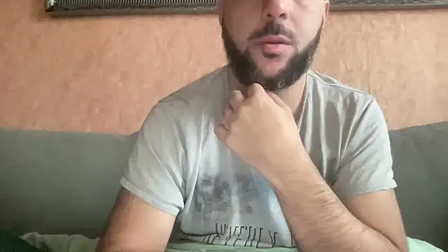 Snapshot of RedDante89 chatting on 12-03-24, 08:22 RedDante89 online show from 12-03-24, 08:22