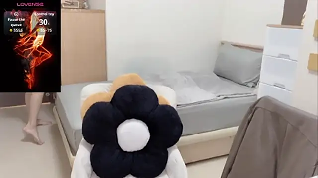 yu5888 online show from 11-01-25, 09:58