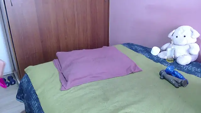 Susanlover online show from 09-27-25, 07:20