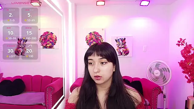 Snapshot of Miss_dolly_ chatting on 06-15-26, 12:38 Miss dolly online show from 06-15-26, 12:38